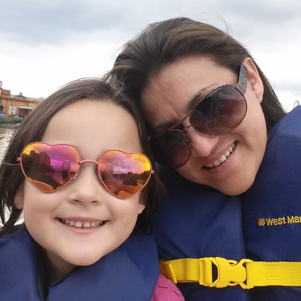 Meet your Posher, Claudia